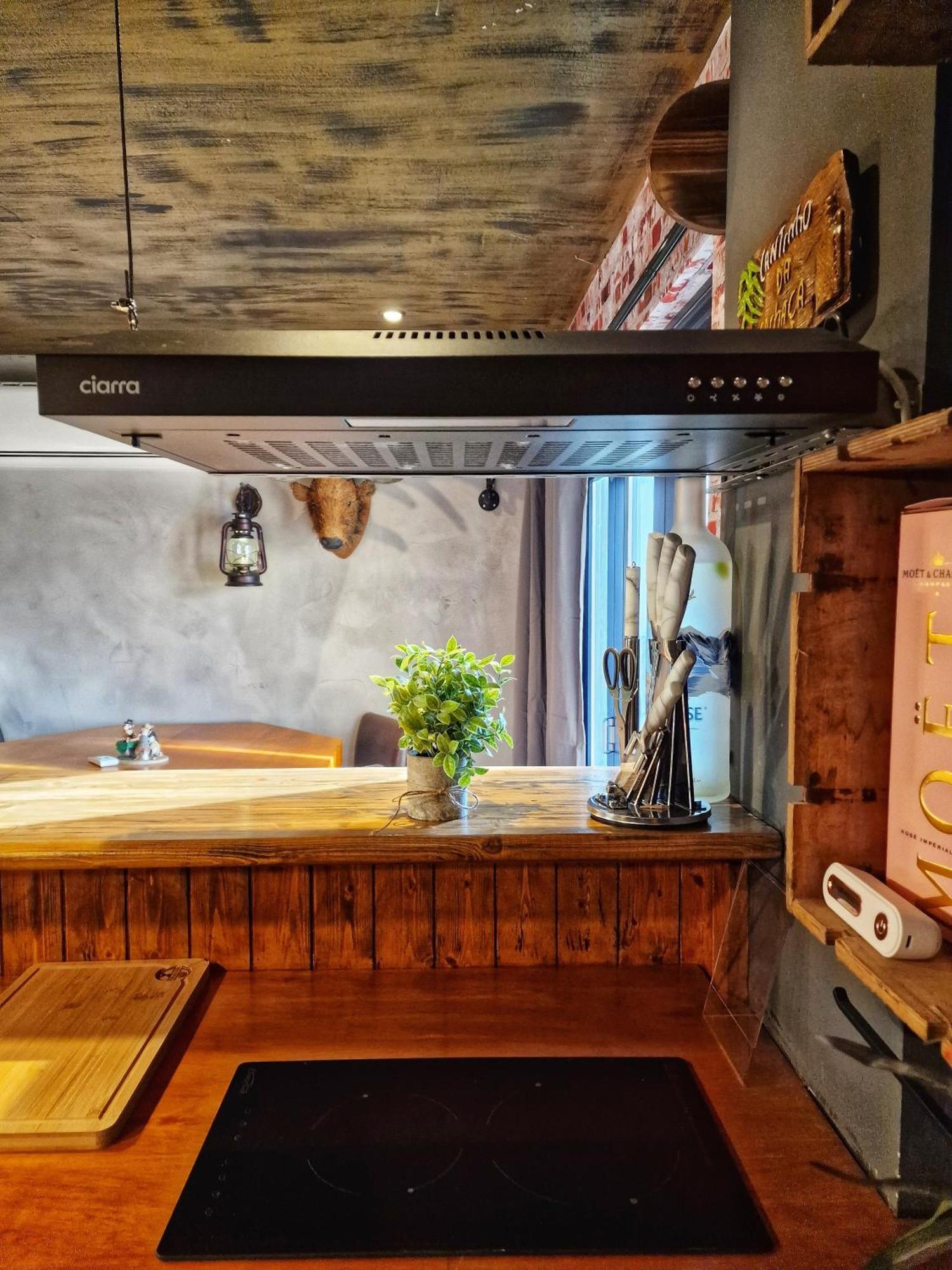 The Pub - Unique & Authentic Experience - Free Parking!, 5 Minutes From Airbus And The Mall Cribbs Bristol Exteriör bild
